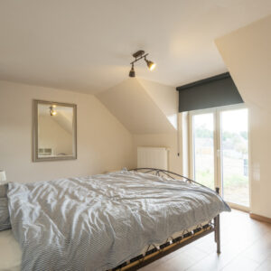 houtvloer in slaapkamer